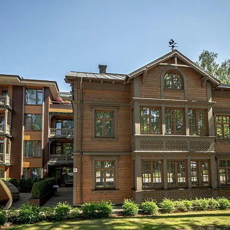 Alvine Family Aparthotel